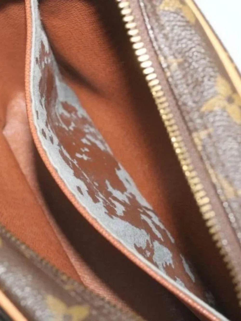 LOUIS VUITTON Monogram Compiegne 23 Clutch Bag M51847 LV Auth am5781